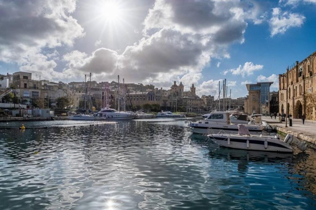 The View Penthouse Daire Cospicua Dış mekan fotoğraf