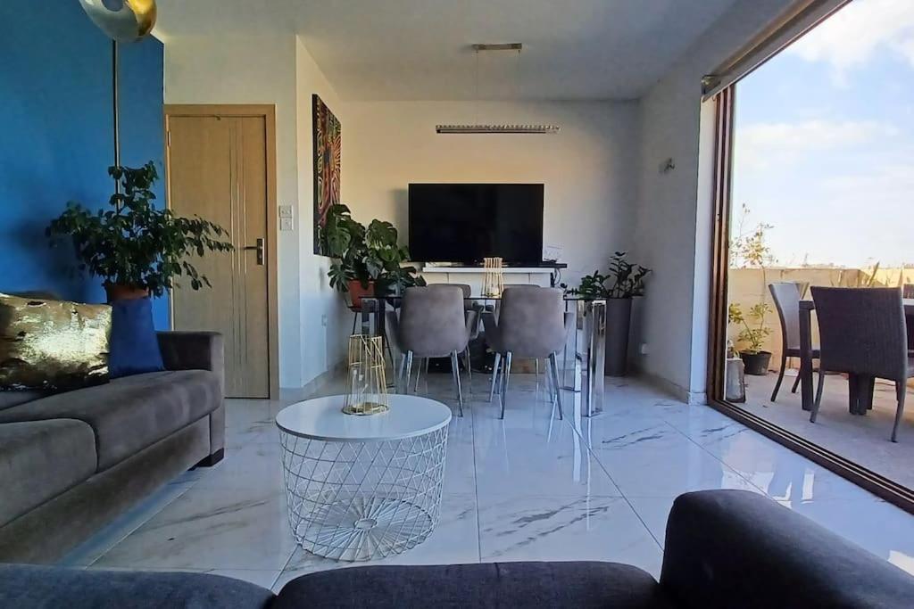 The View Penthouse Daire Cospicua Dış mekan fotoğraf