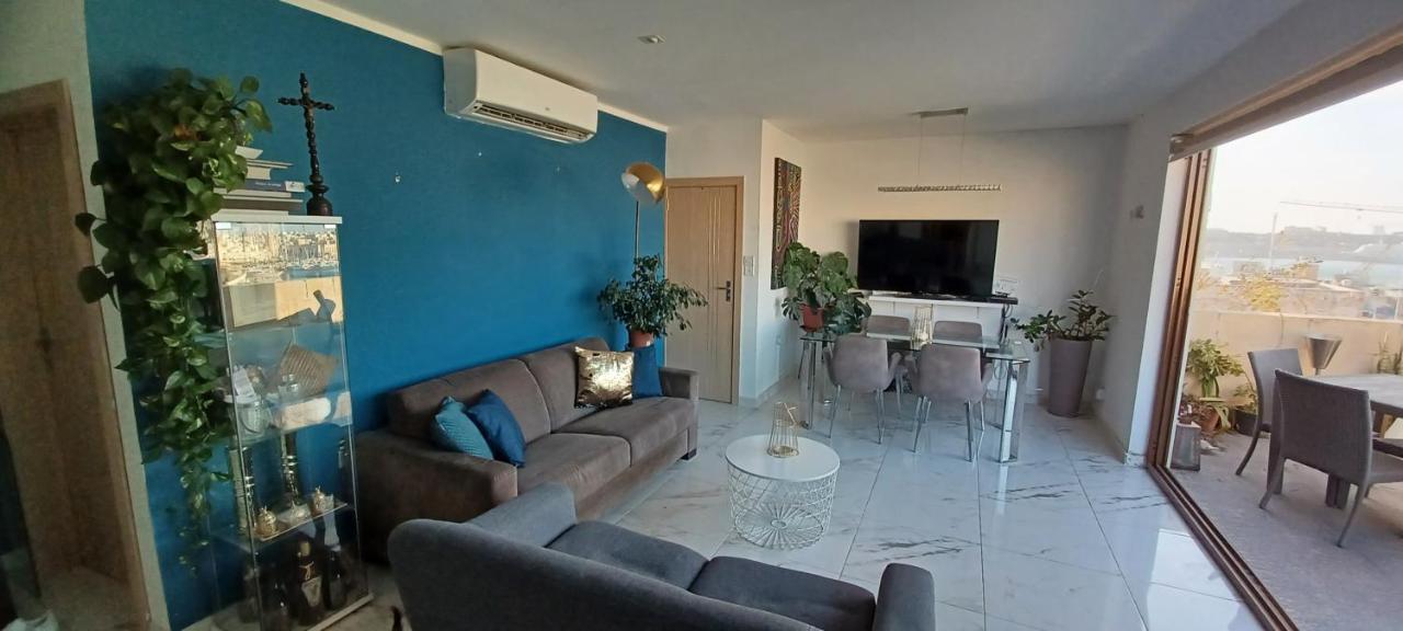 The View Penthouse Daire Cospicua Dış mekan fotoğraf