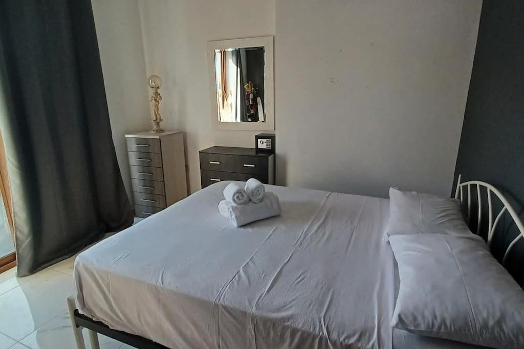 The View Penthouse Daire Cospicua Dış mekan fotoğraf