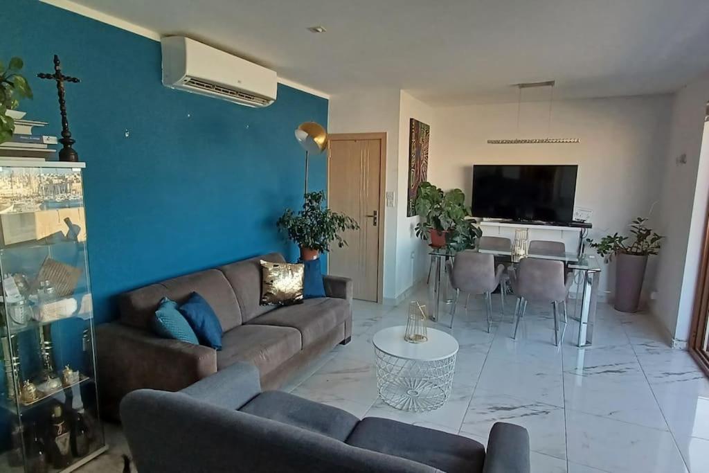 The View Penthouse Daire Cospicua Dış mekan fotoğraf
